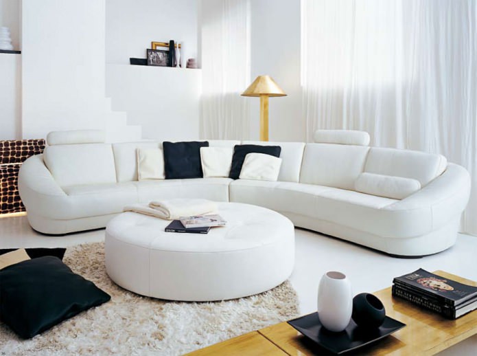Divano con pouf