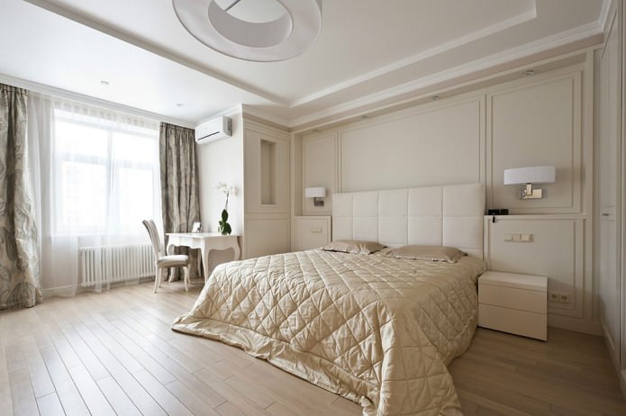 Pareti beige in camera da letto