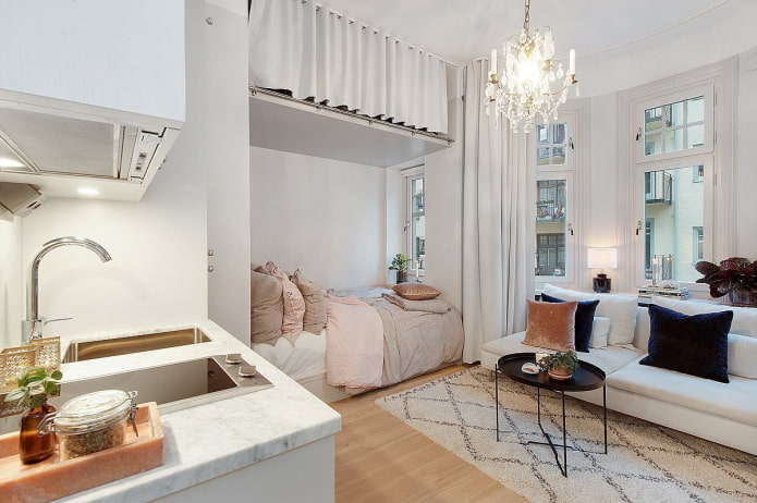 interno di una piccola cucina-camera da letto