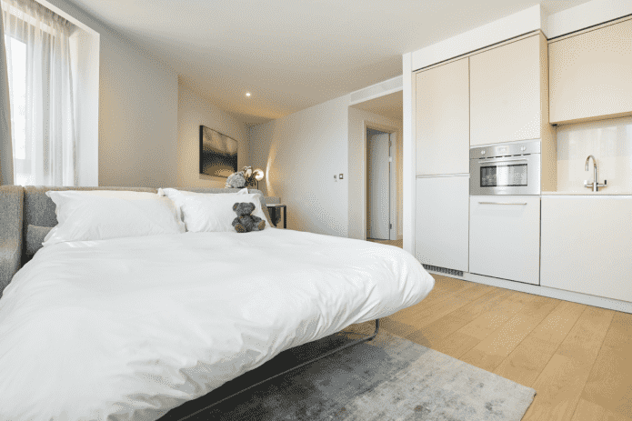 divano letto nell'interno della cucina
