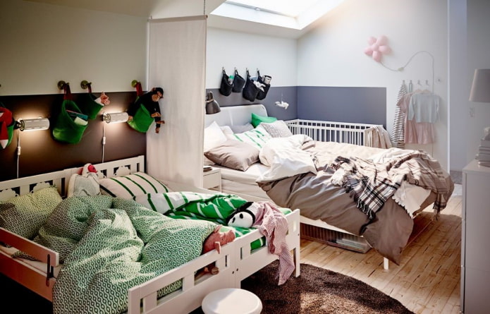 zona bambini all'interno della camera dei genitori