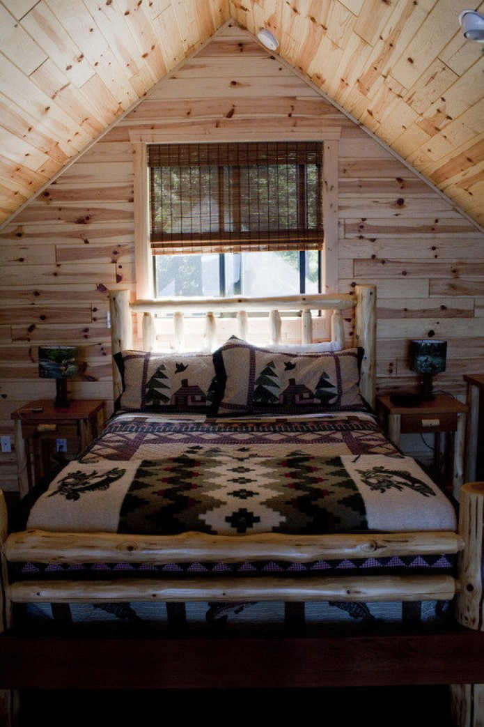 camera da letto in stile chalet