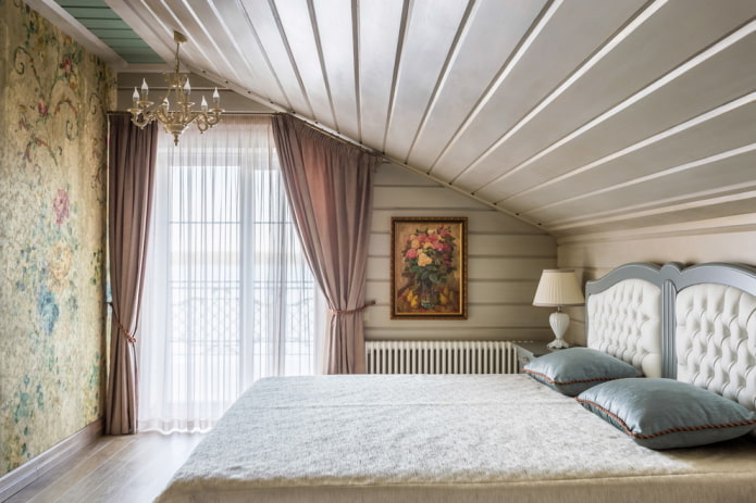 rifinitura della camera da letto mansardata