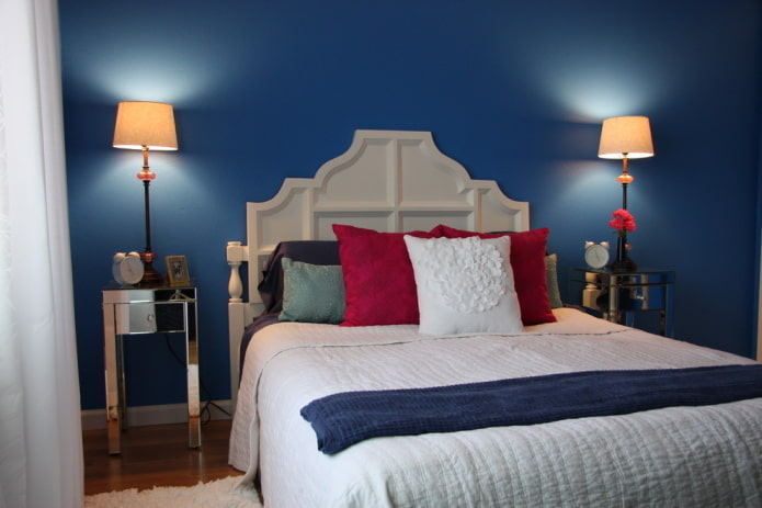 Camera da letto blu