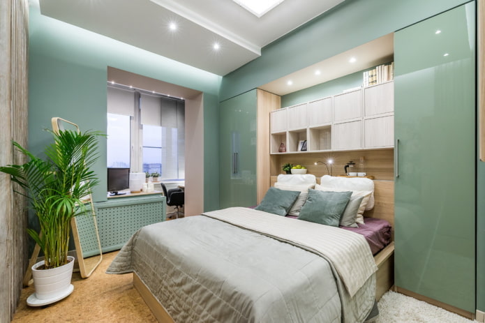 arredamento e illuminazione nella camera da letto combinati con una loggia