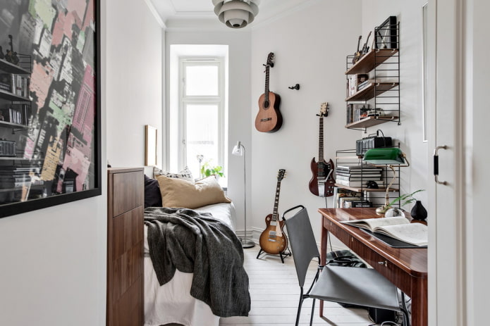 pareti con decorazioni a forma di chitarra
