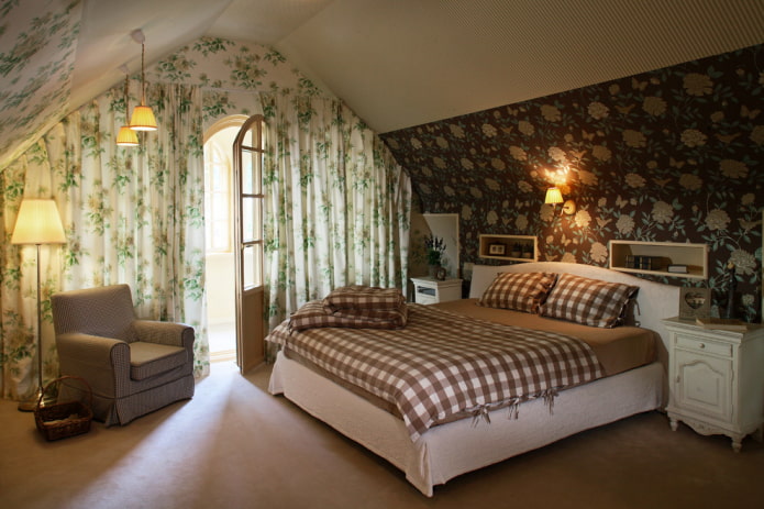 tessuti e decorazioni per la camera da letto in stile country