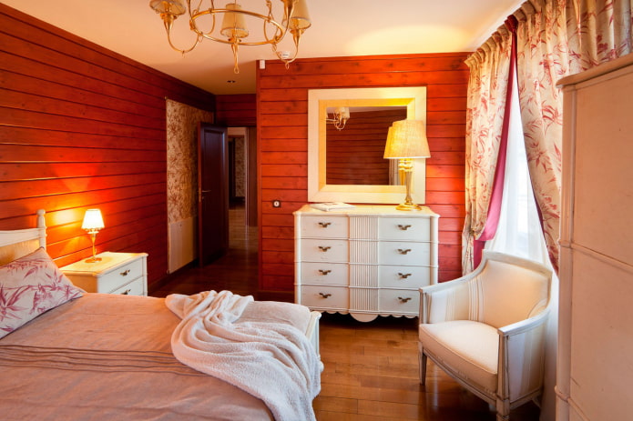 pareti in legno nella camera da letto