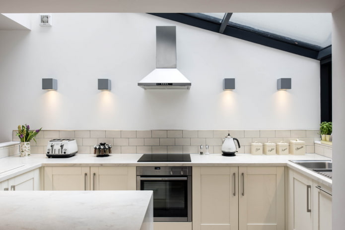 Faretti nel design della cucina