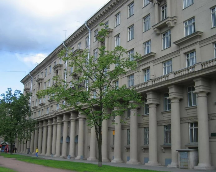 Edificio residenziale dell'era di Stalin