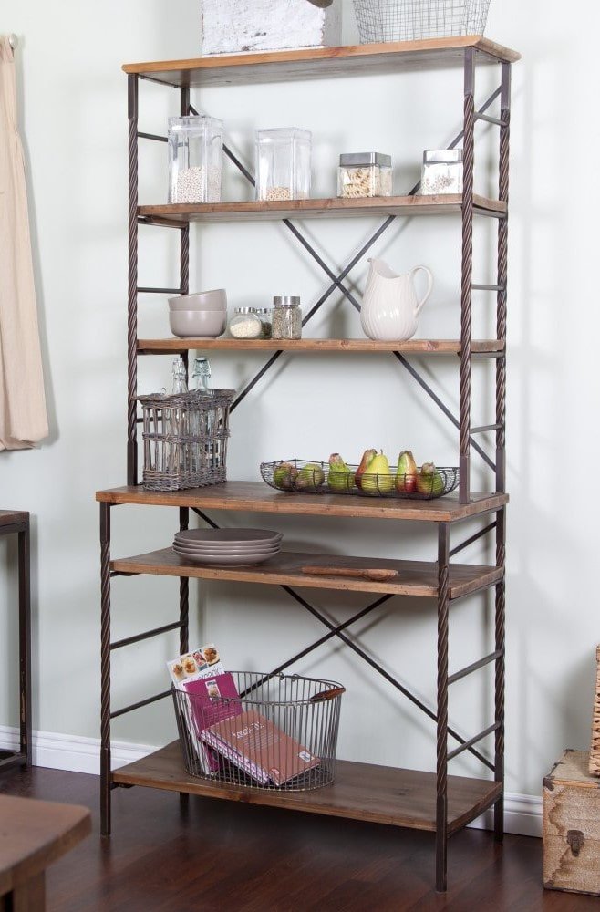 design degli scaffali negli interni