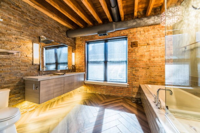 design delle pareti in un interno del bagno in stile loft