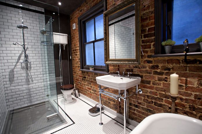impianto idraulico nel bagno in stile loft