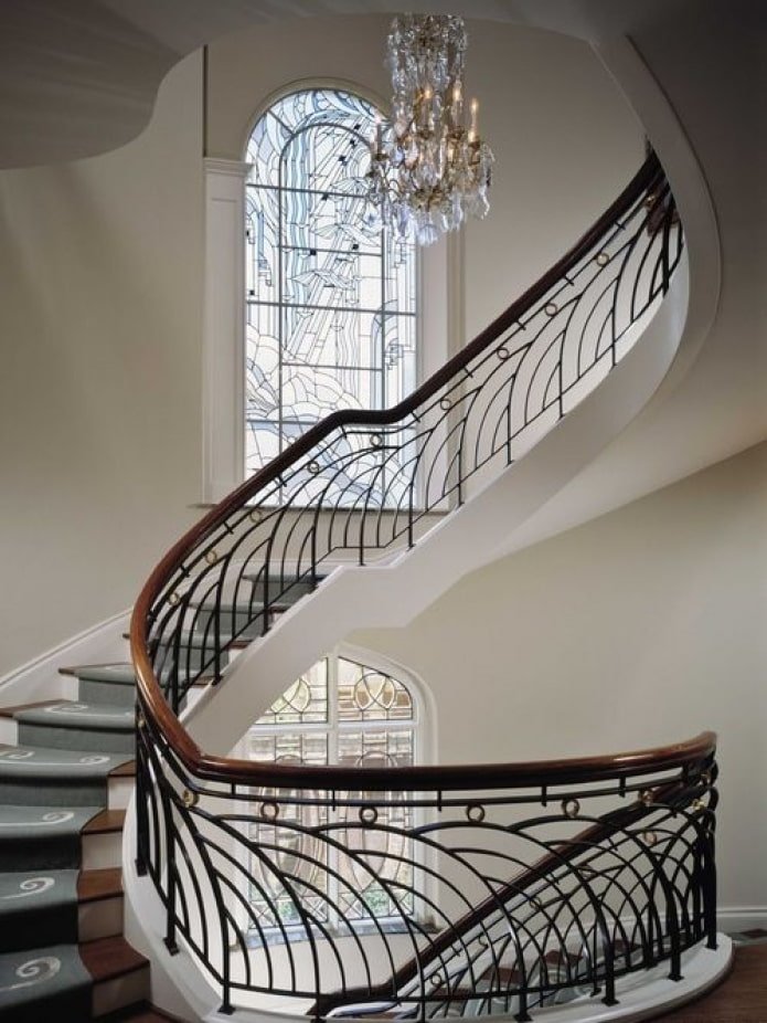 casa luminosa in stile Art Nouveau