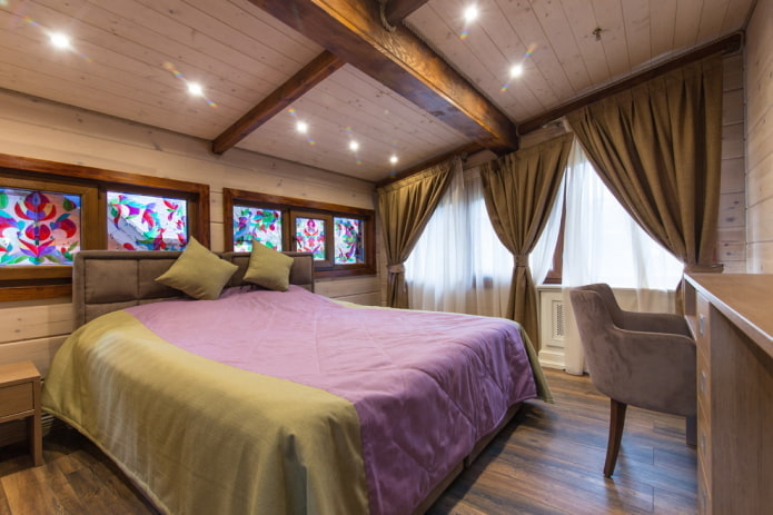 tessuti nella camera da letto in stile rustico