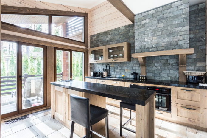 arredamento della cucina in stile rustico