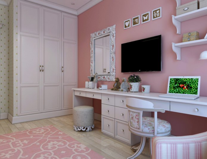 Interni neoclassici nella cameretta dei bambini