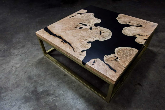 Tavolo in legno