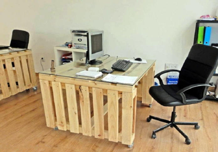Piano del tavolo con vetro