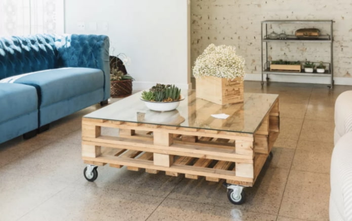 Tavolino da caffè con pallet