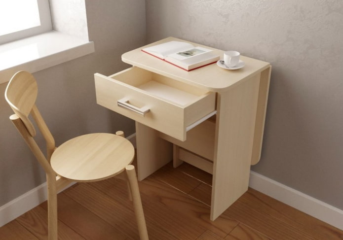 struttura angolare a forma di libro all'interno