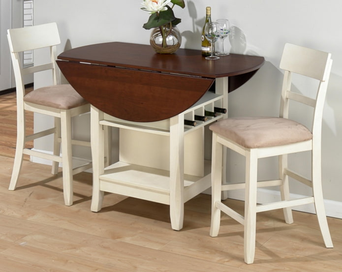 cucina con tavolo trasformabile