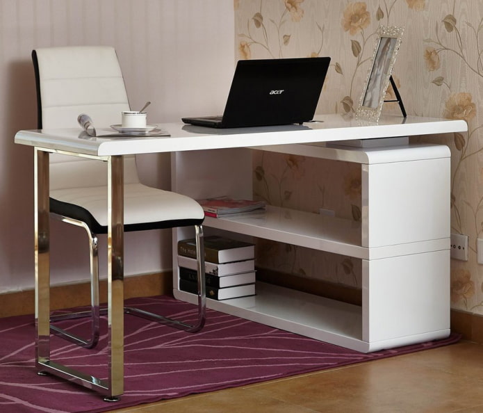 tavolo trasformabile ad angolo in stile moderno