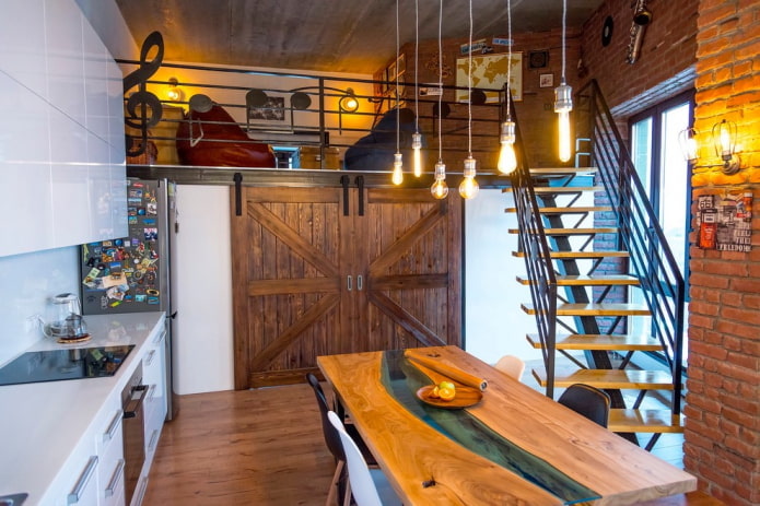 tavolo stile river in un interno in stile loft