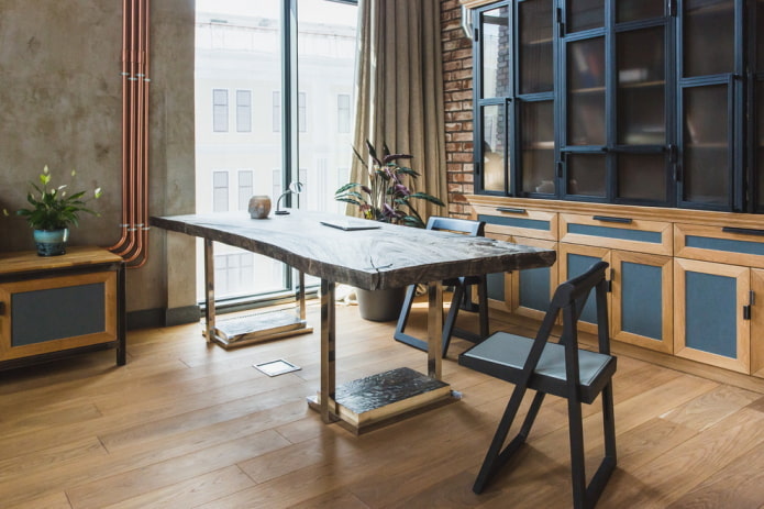 tavolo per interni in stile loft