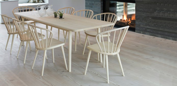 Sedie in legno per interni