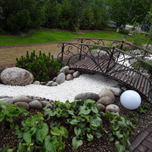 Come decorare un ruscello secco in un giardino?-3