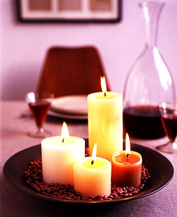 Candele sul tavolo