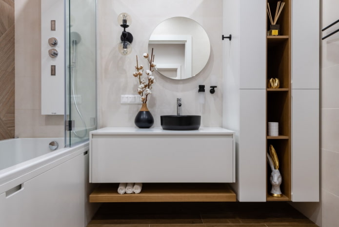 bagno in stile neoclassico