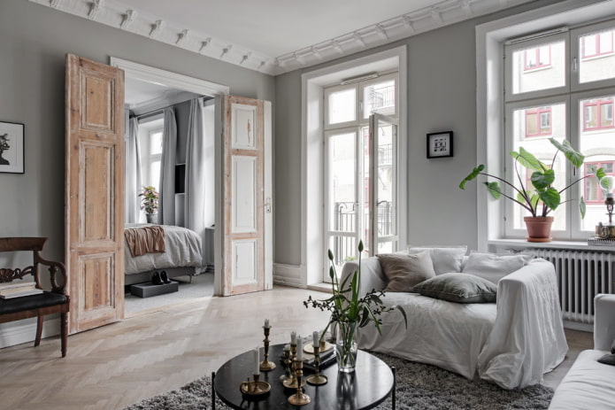 porte chiare in stile scandinavo
