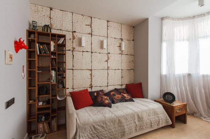 pouf in un interno in stile loft