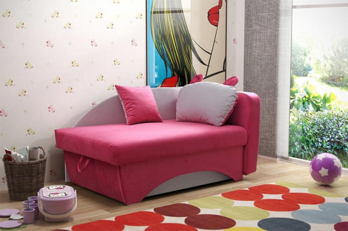 piccolo pouf all'interno