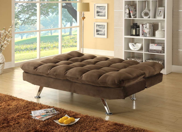 Divano letto Eurobook all'interno