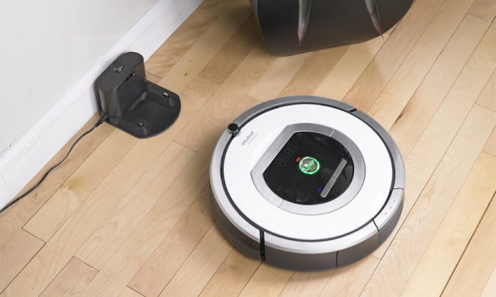 Robot aspirapolvere