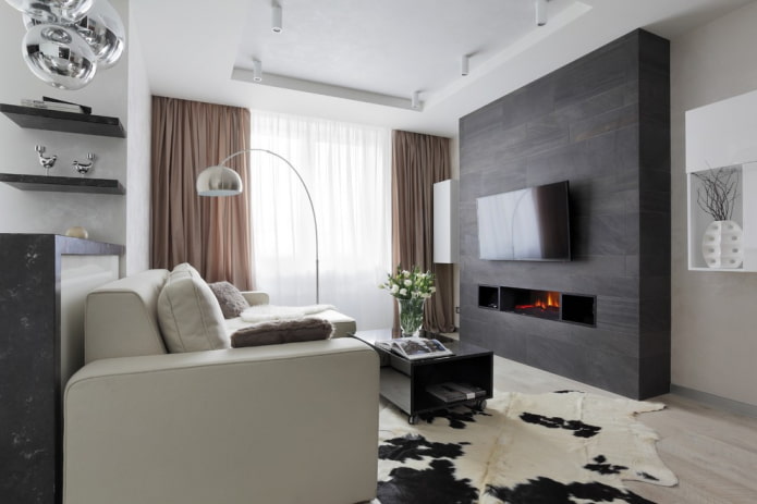 camino sotto la TV all'interno