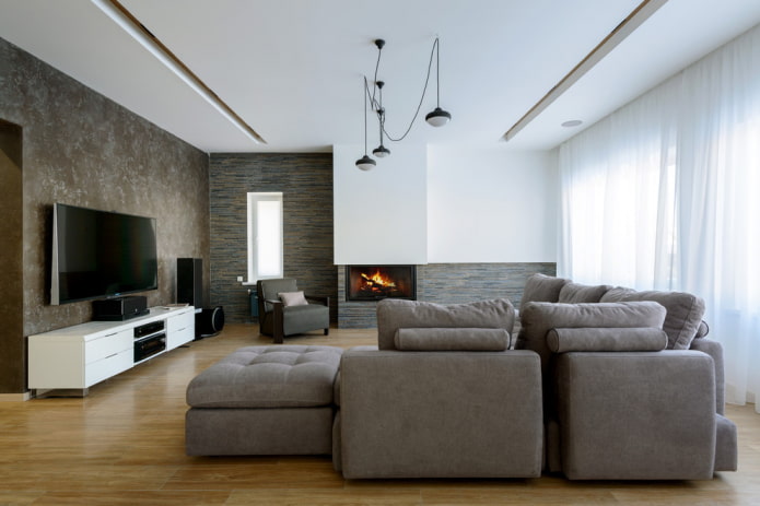 TV all'interno dell'ingresso in stile moderno