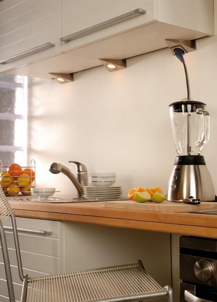 illuminazione spot nel design degli interni