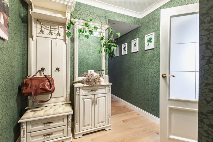 design del corridoio in toni scuri