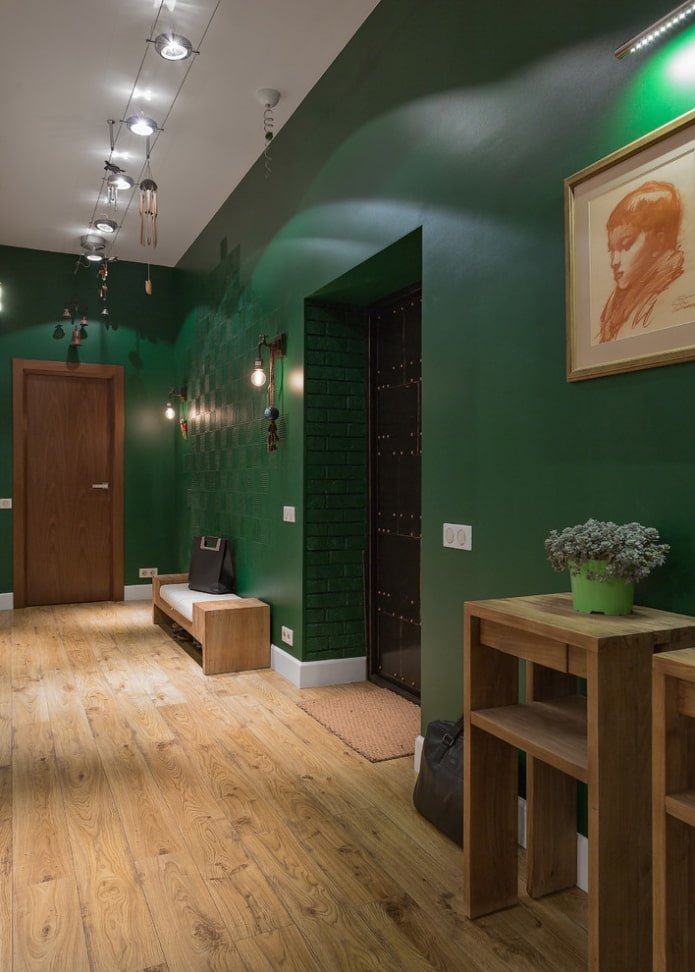 design del corridoio in toni scuri