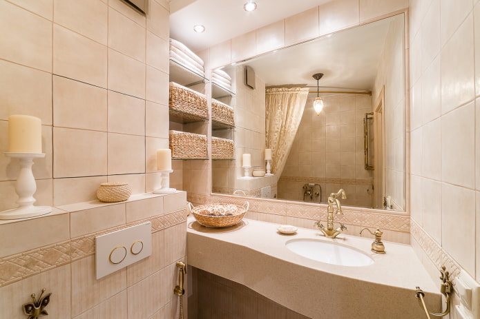 bagno in stile classico