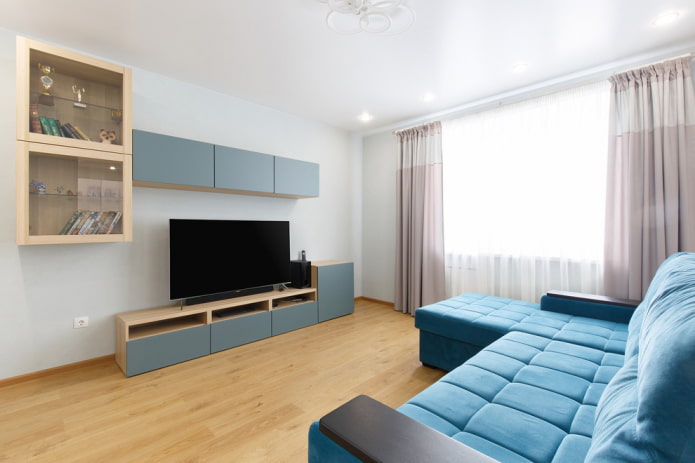 Mobile TV in un interno in stile moderno