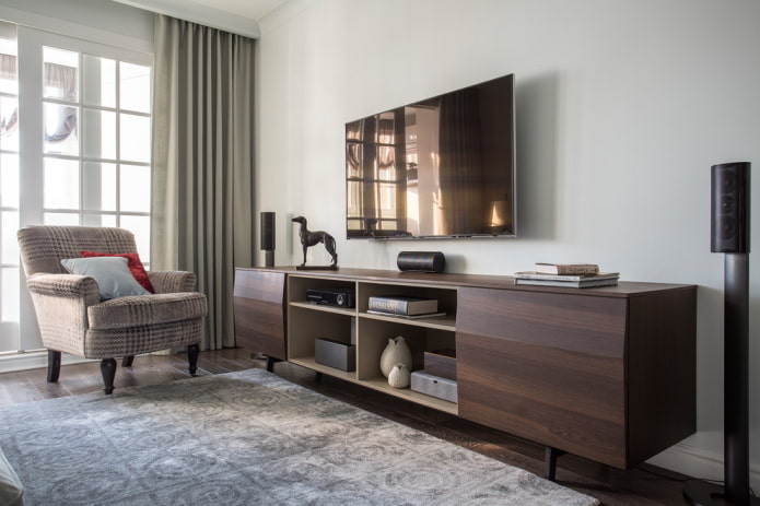 mobile TV in wengé all'interno