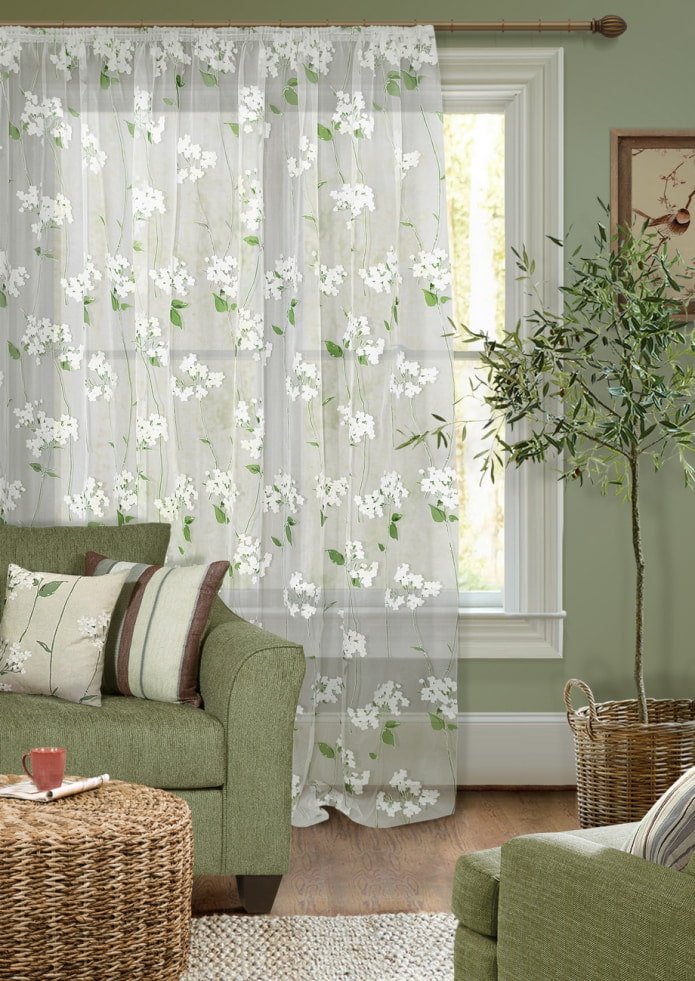 tulle con fiori