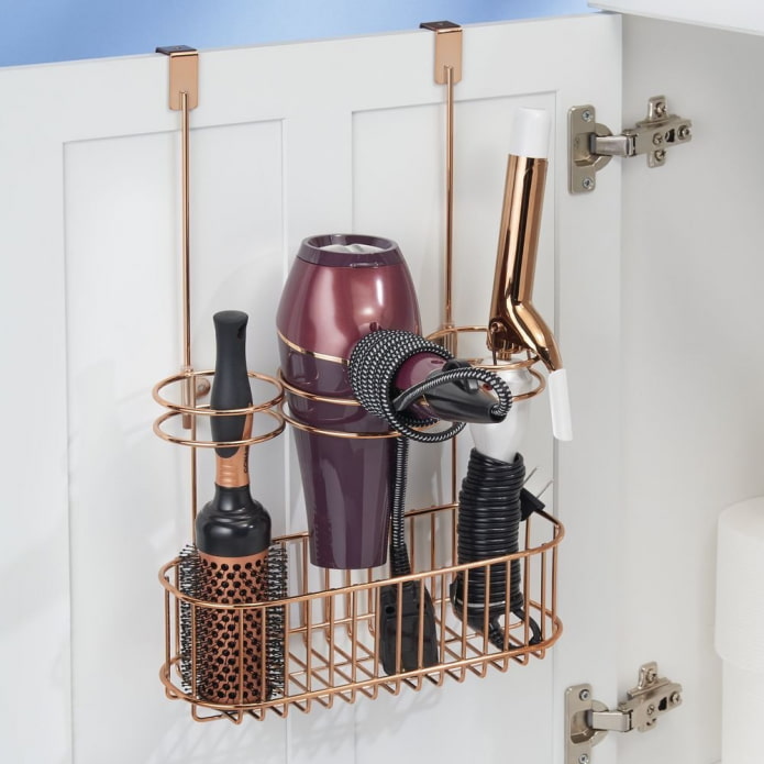 organizer sospeso in bagno