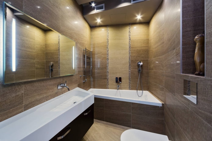 Vasca da bagno trapezoidale asimmetrica
