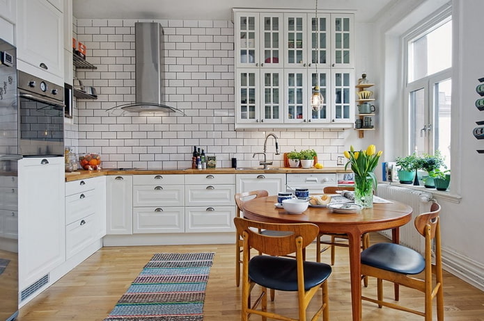 cucina ad angolo in stile scandinavo